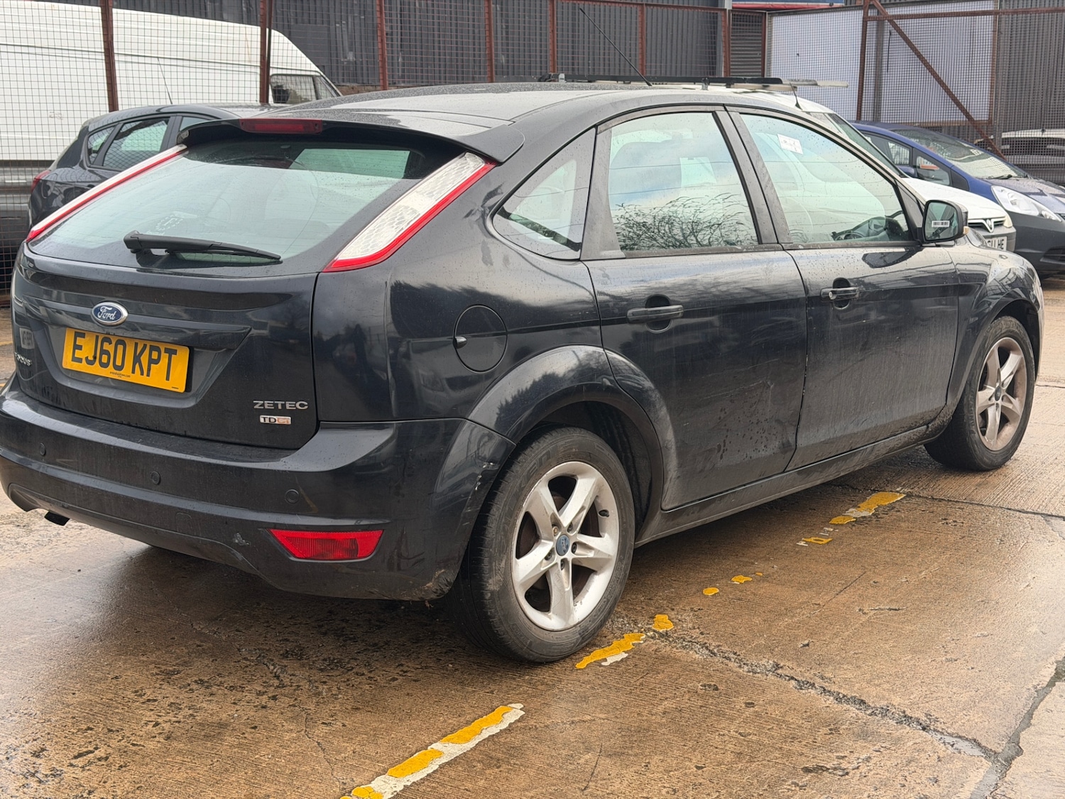 Used Ford Focus 2010 for sale - 77476437: Photo 5