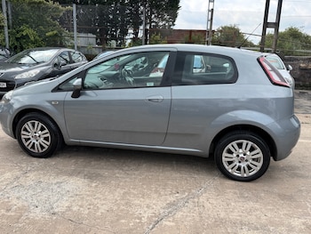 Used Fiat Punto 2013 for sale - 78926335: Photo