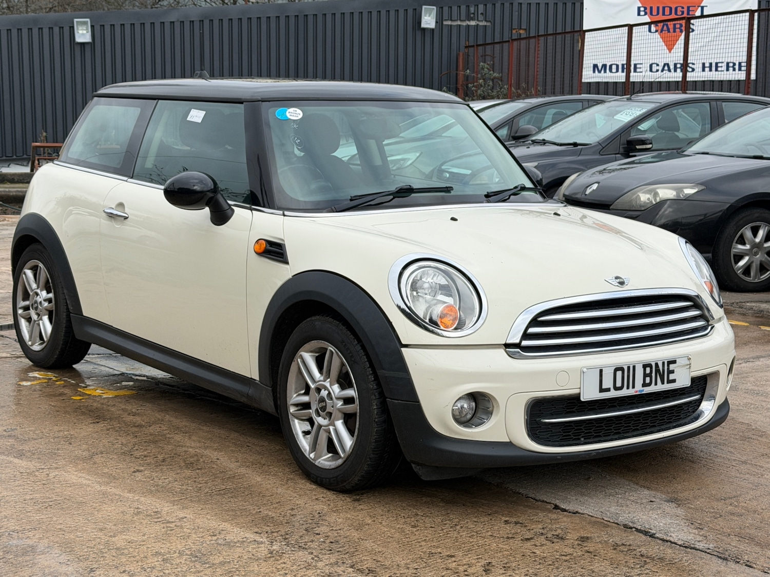 Used MINI Hatch 2011 for sale - 77630859: Photo 1