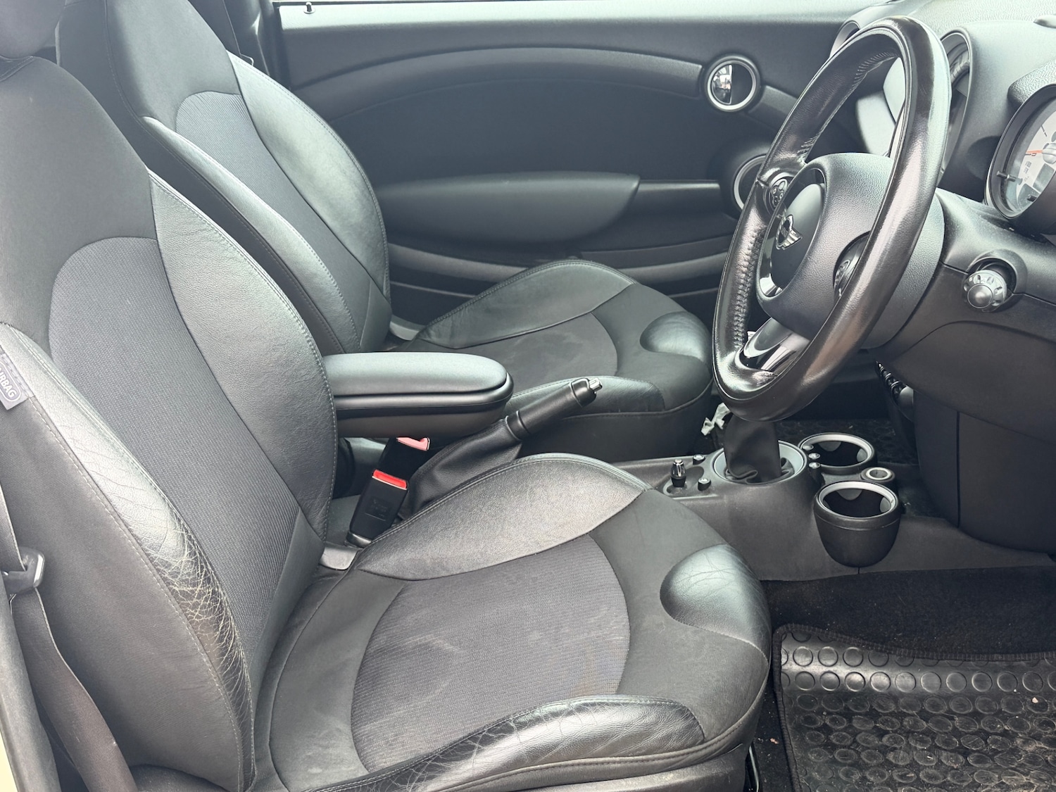 Used MINI Hatch 2011 for sale - 77630859: Photo 11