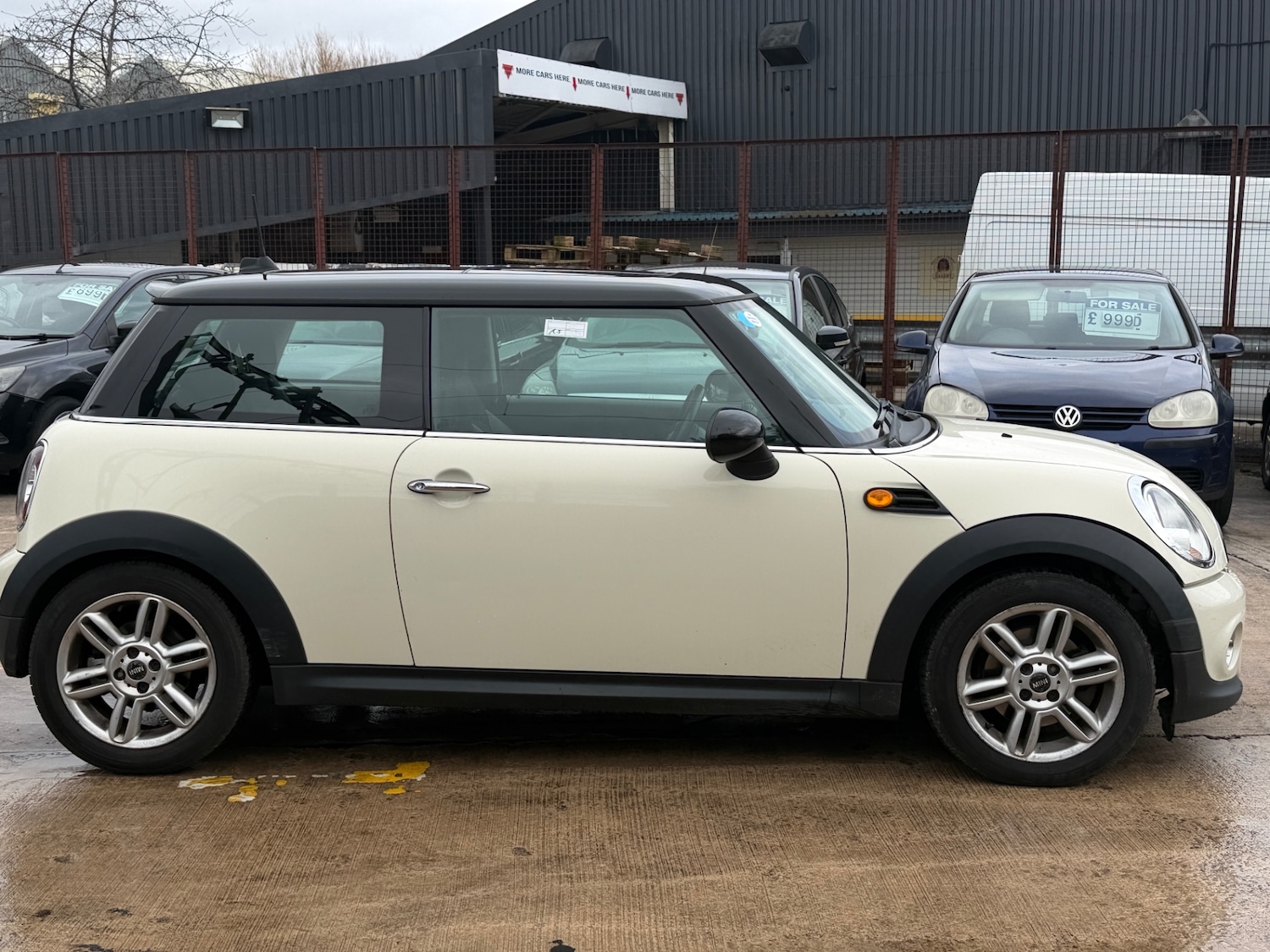 Used MINI Hatch 2011 for sale - 77630859: Photo 8