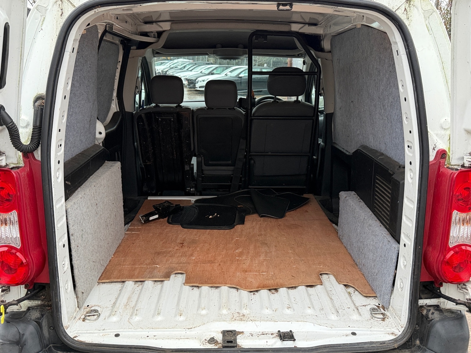 Used Citroen Berlingo 2012 for sale - 76848554: Photo 12