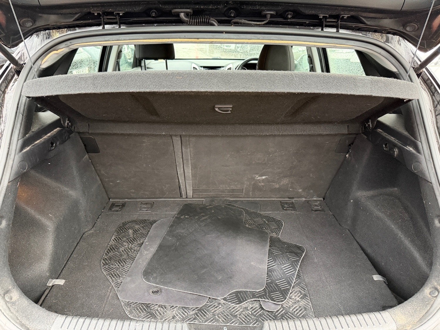 Used Hyundai i30 2016 for sale - 76807751: Photo 13