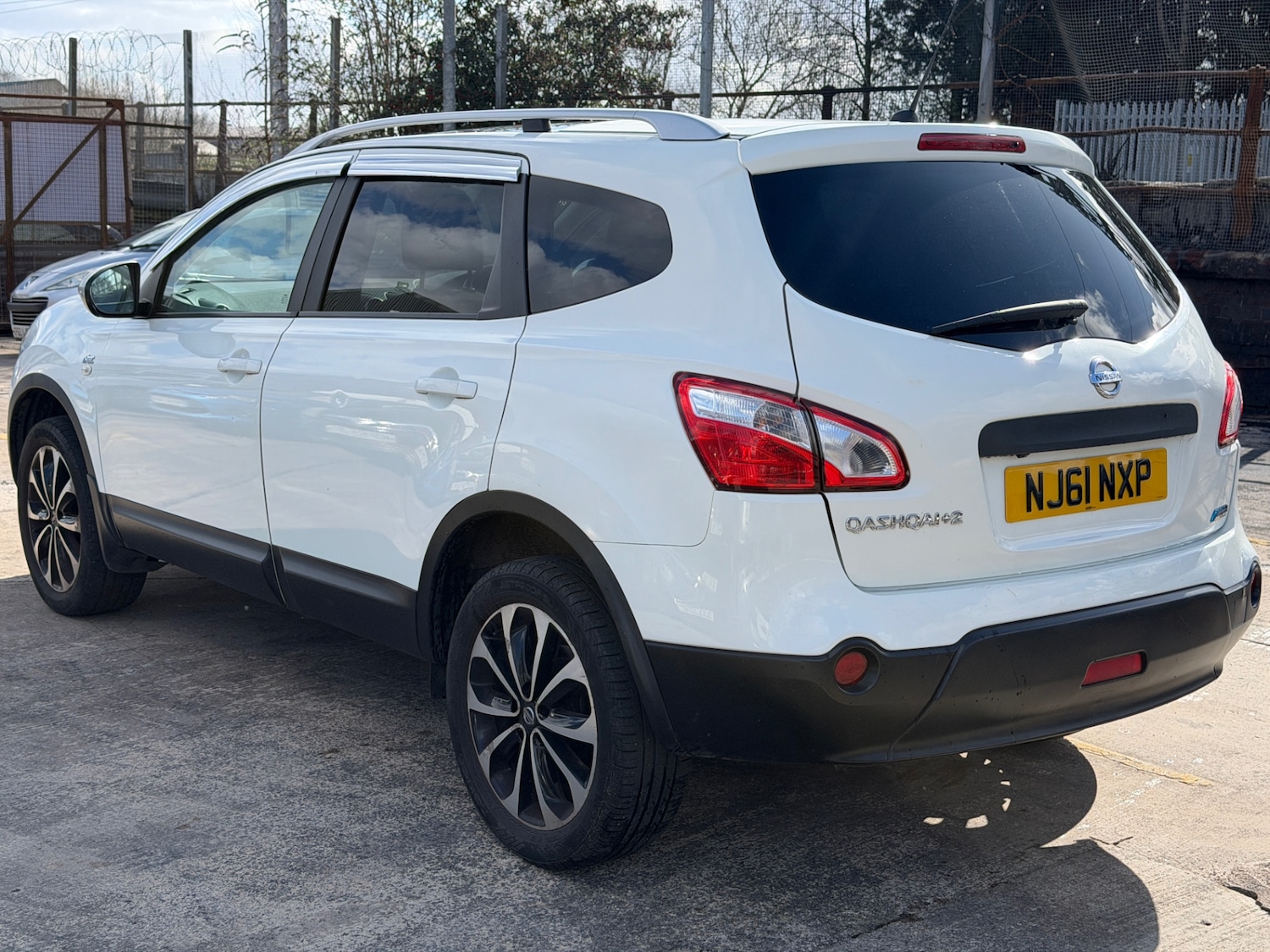 Used Nissan Qashqai+2 2011 for sale - 77894137: Photo 5