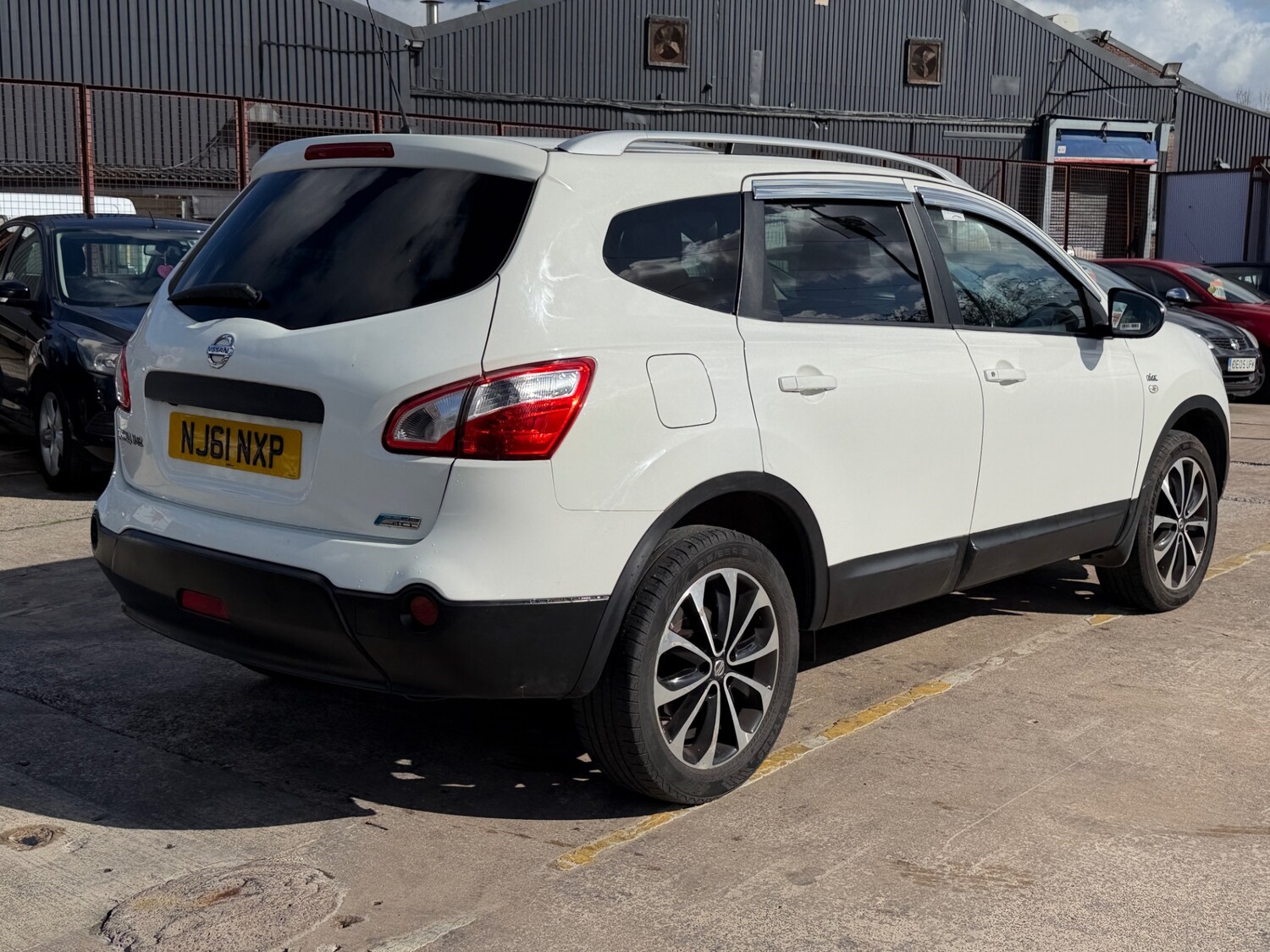 Used Nissan Qashqai+2 2011 for sale - 77894137: Photo 7