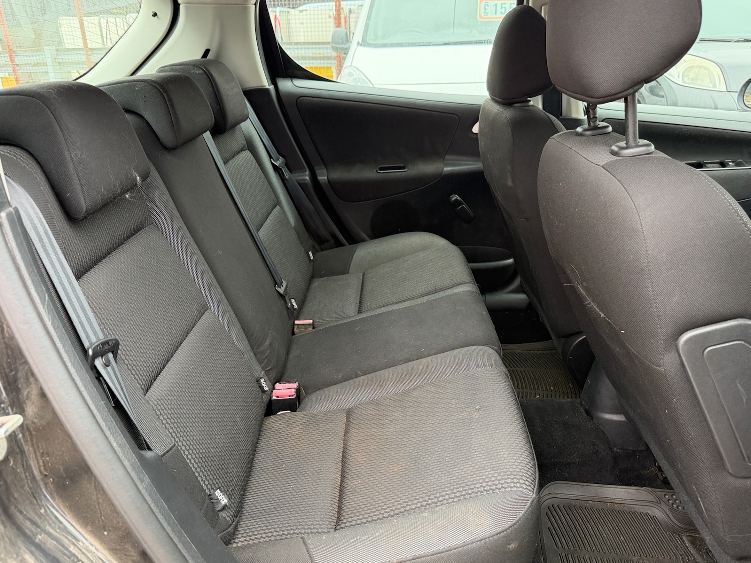 Used Peugeot 207 2010 for sale - 76280396: Photo 11