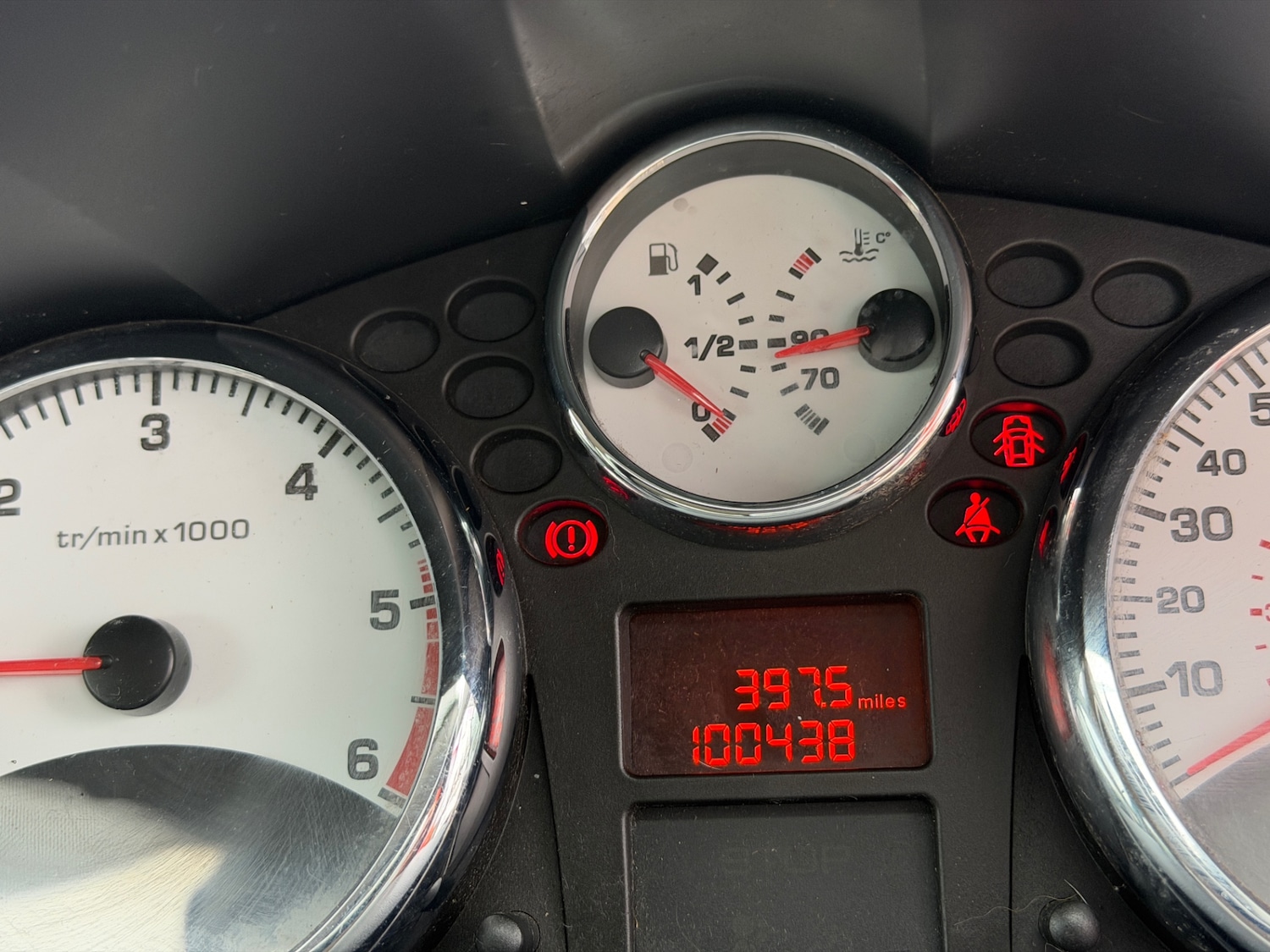 Used Peugeot 207 2010 for sale - 76280396: Photo 13