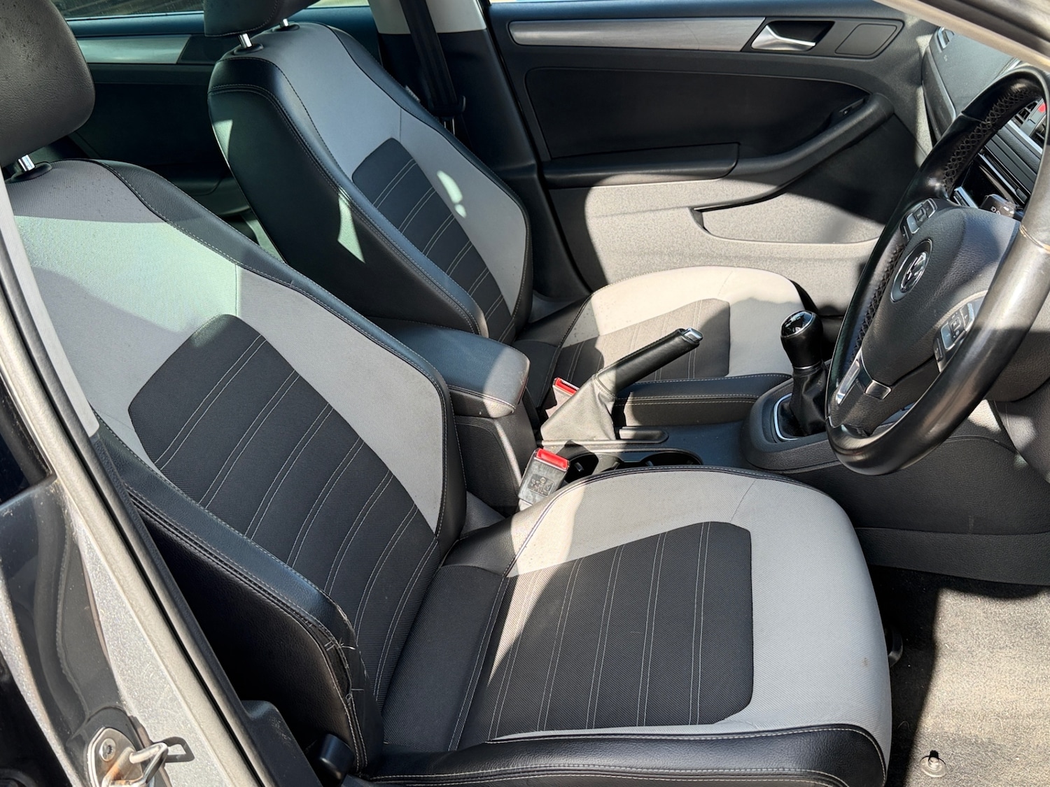 Used Volkswagen Jetta 2012 for sale - 77894283: Photo 12