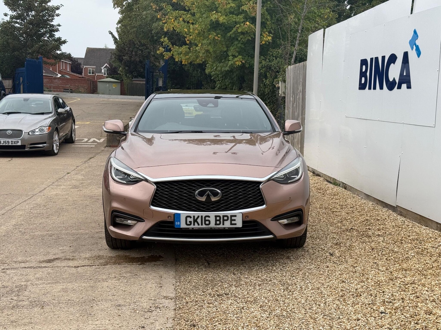Used Infiniti Q30 2016 for sale - 76988481: Photo 2