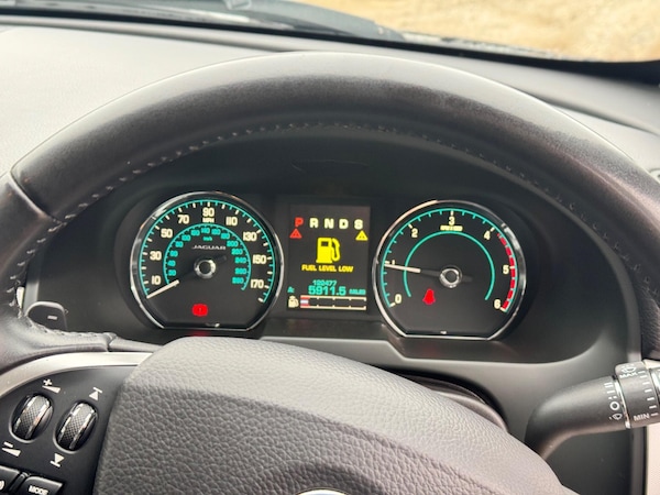 Used Jaguar XF 2015 for sale - 76226299: Photo 26