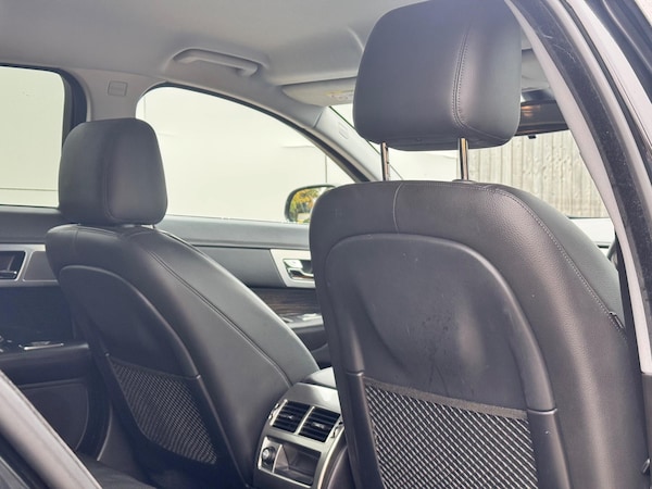 Used Jaguar XF 2015 for sale - 76226299: Photo 30