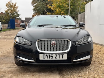 Used Jaguar XF 2015 for sale - 76226299: Photo 3