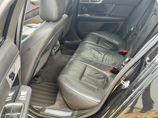 Used Jaguar XF 2015 for sale - 76226299: Photo 44