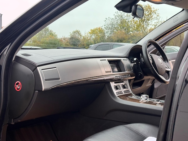 Used Jaguar XF 2015 for sale - 76226299: Photo 47