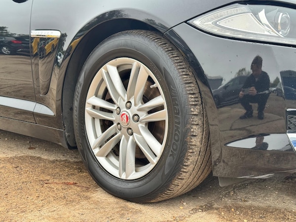 Used Jaguar XF 2015 for sale - 76226299: Photo 5