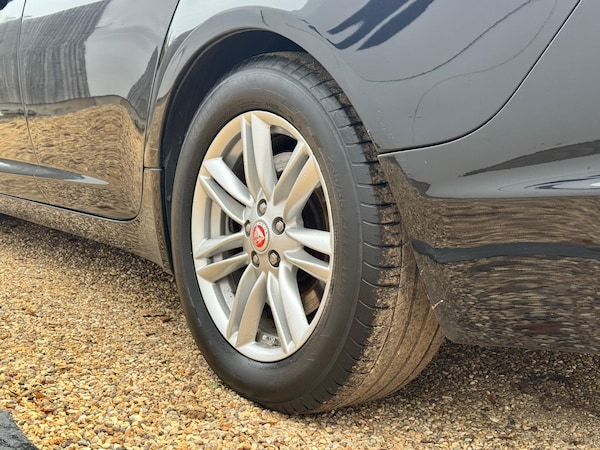 Used Jaguar XF 2015 for sale - 76226299: Photo 6