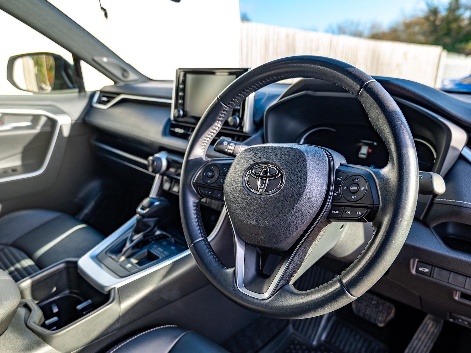 Used Toyota RAV4 2022 for sale - 76714344: Photo 20