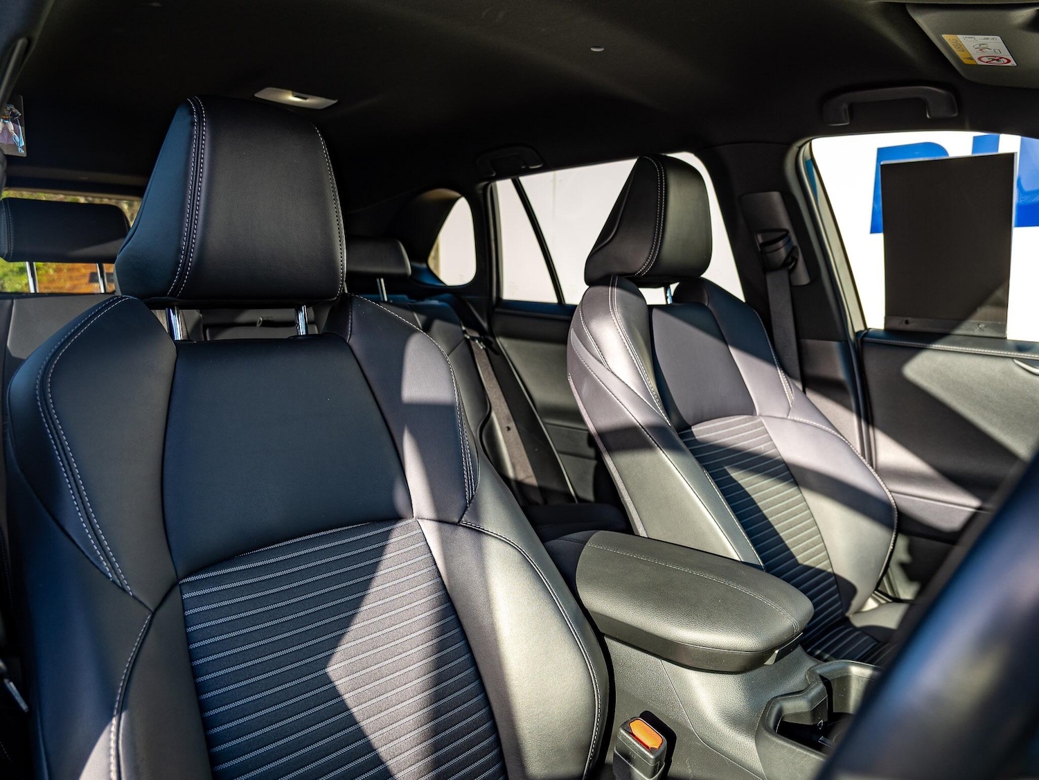 Used Toyota RAV4 2022 for sale - 76714344: Photo 21