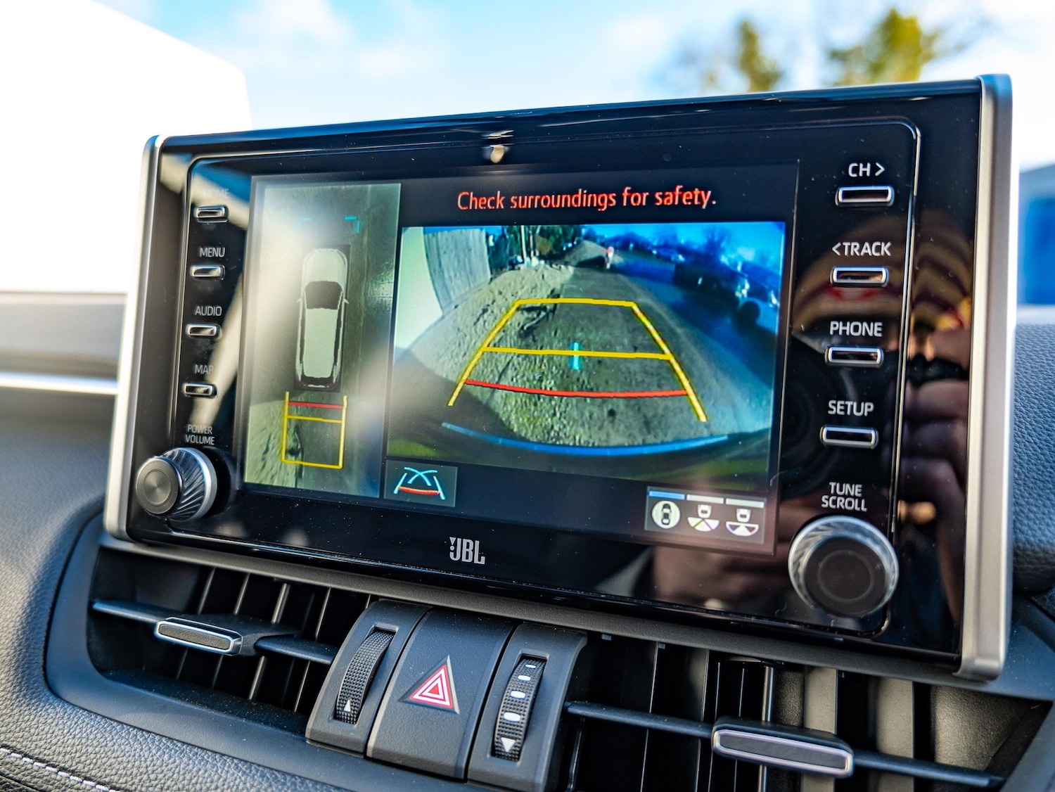 Used Toyota RAV4 2022 for sale - 76714344: Photo 27