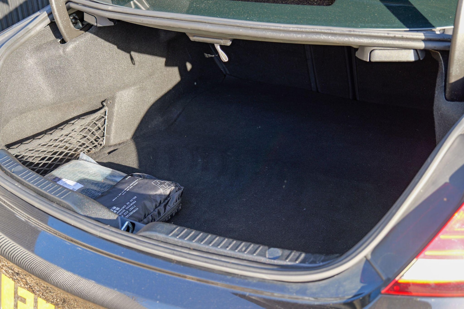 Used Mercedes-Benz C Class 2018 for sale - 77469037: Photo 32