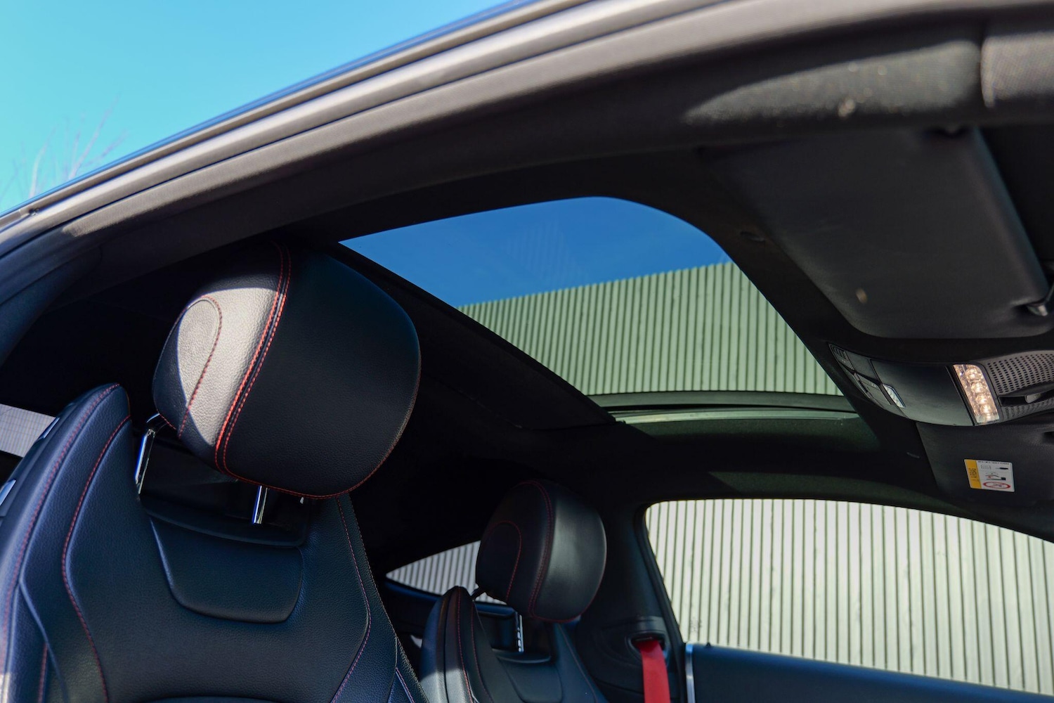 Used Mercedes-Benz C Class 2018 for sale - 77469037: Photo 34