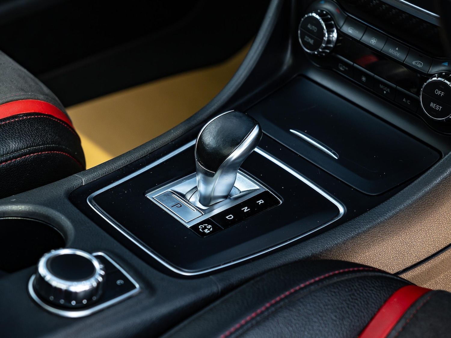 Used Mercedes-Benz A-Class for sale - 77425933: Photo 37