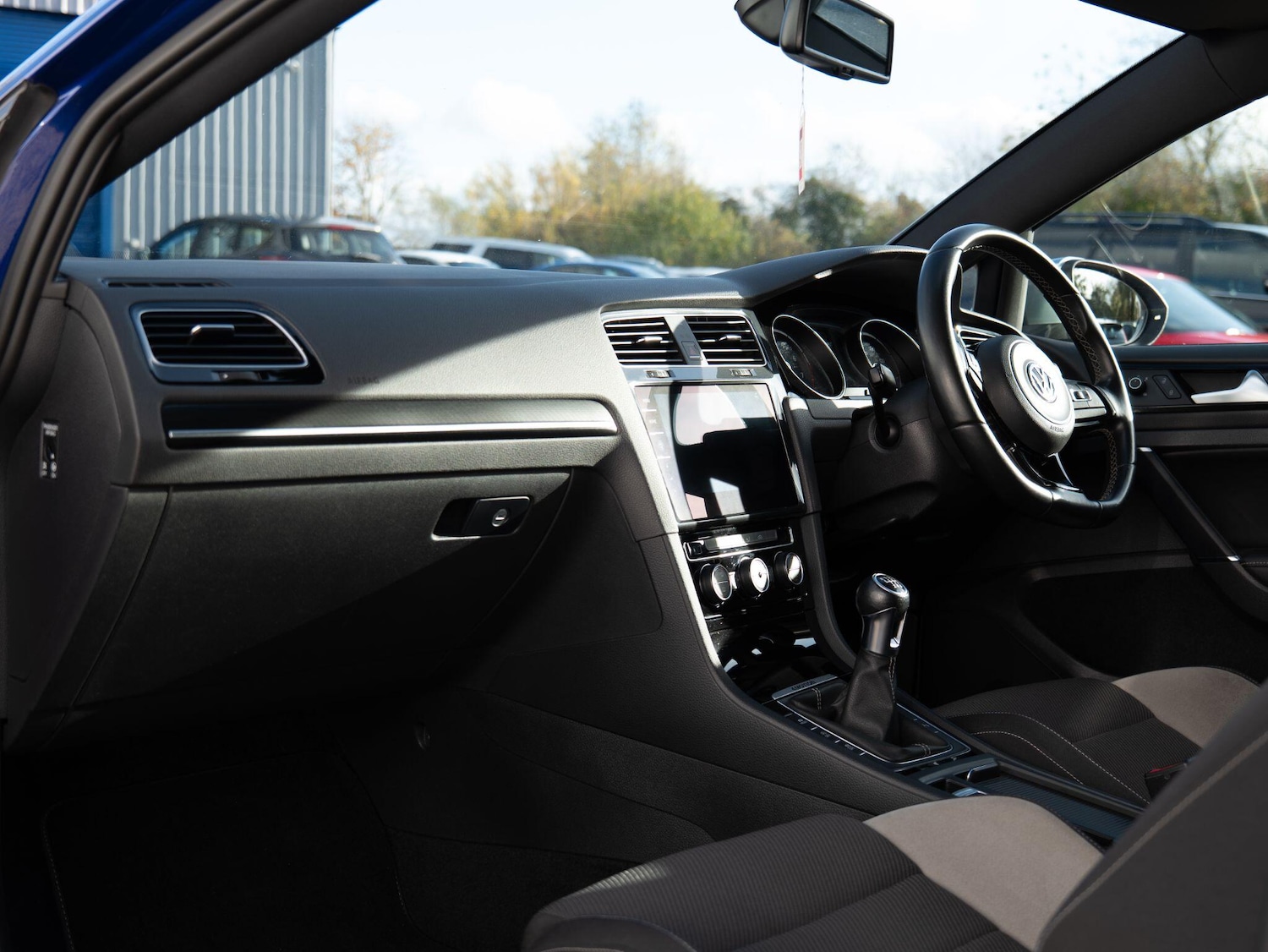 Used Volkswagen Golf for sale - 76446576: Photo 31