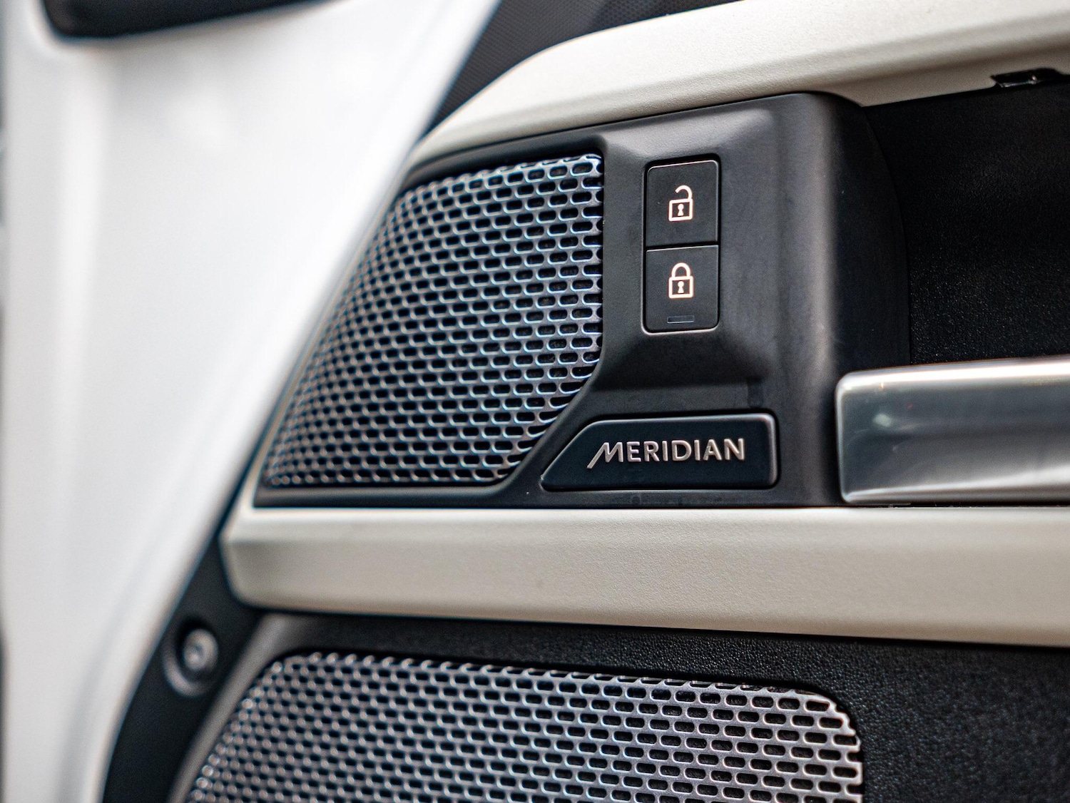 Used Land Rover Defender 110 2021 for sale - 76975752: Photo 26