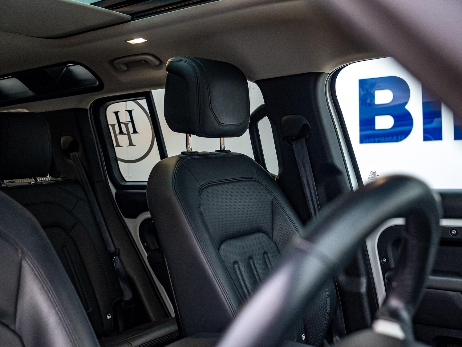 Used Land Rover Defender 110 2021 for sale - 76975752: Photo 29