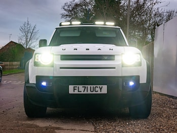 Used Land Rover Defender 110 2021 for sale - 76975752: Photo