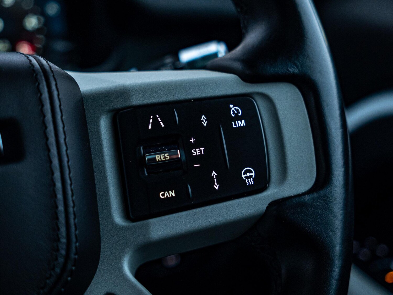 Used Land Rover Defender 110 2021 for sale - 76975752: Photo 37