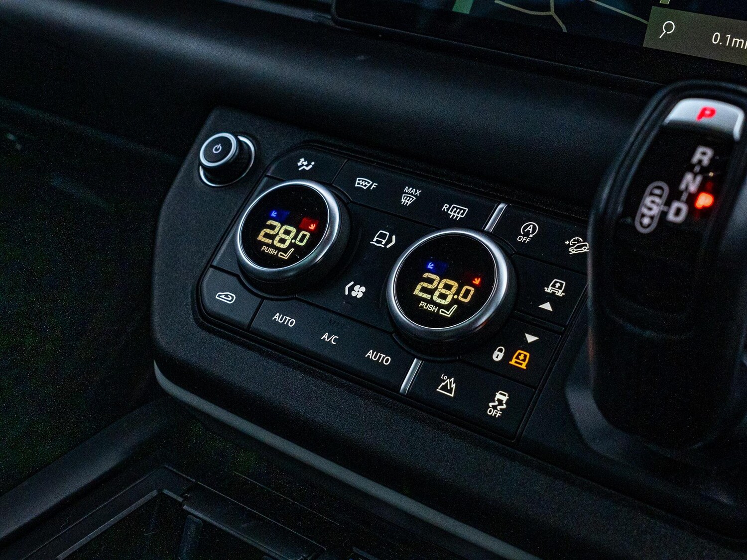 Used Land Rover Defender 110 2021 for sale - 76975752: Photo 41