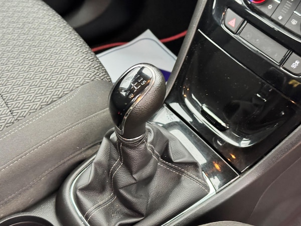 Used Vauxhall Mokka X 2017 for sale - 76201105: Photo 26