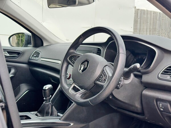 Used Renault Megane 2017 for sale - 75577207: Photo 18