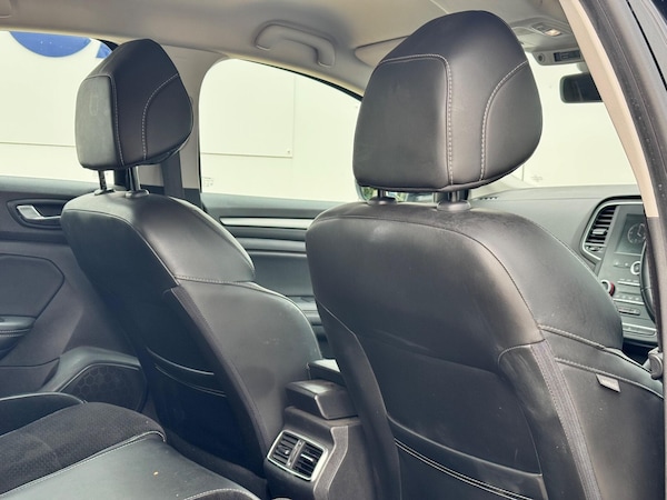 Used Renault Megane 2017 for sale - 75577207: Photo 30