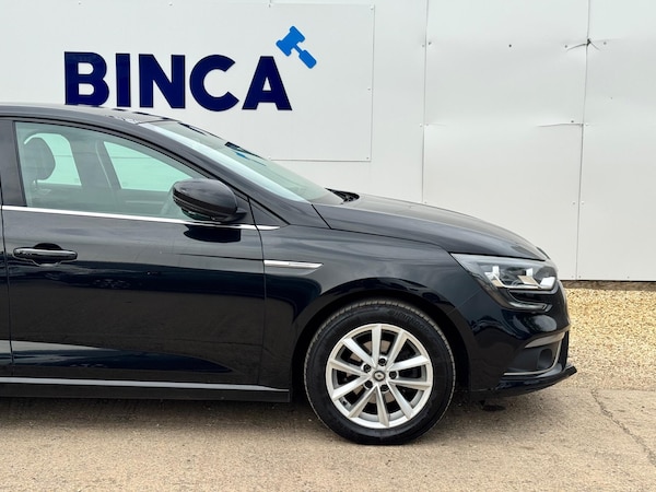 Used Renault Megane 2017 for sale - 75577207: Photo 43