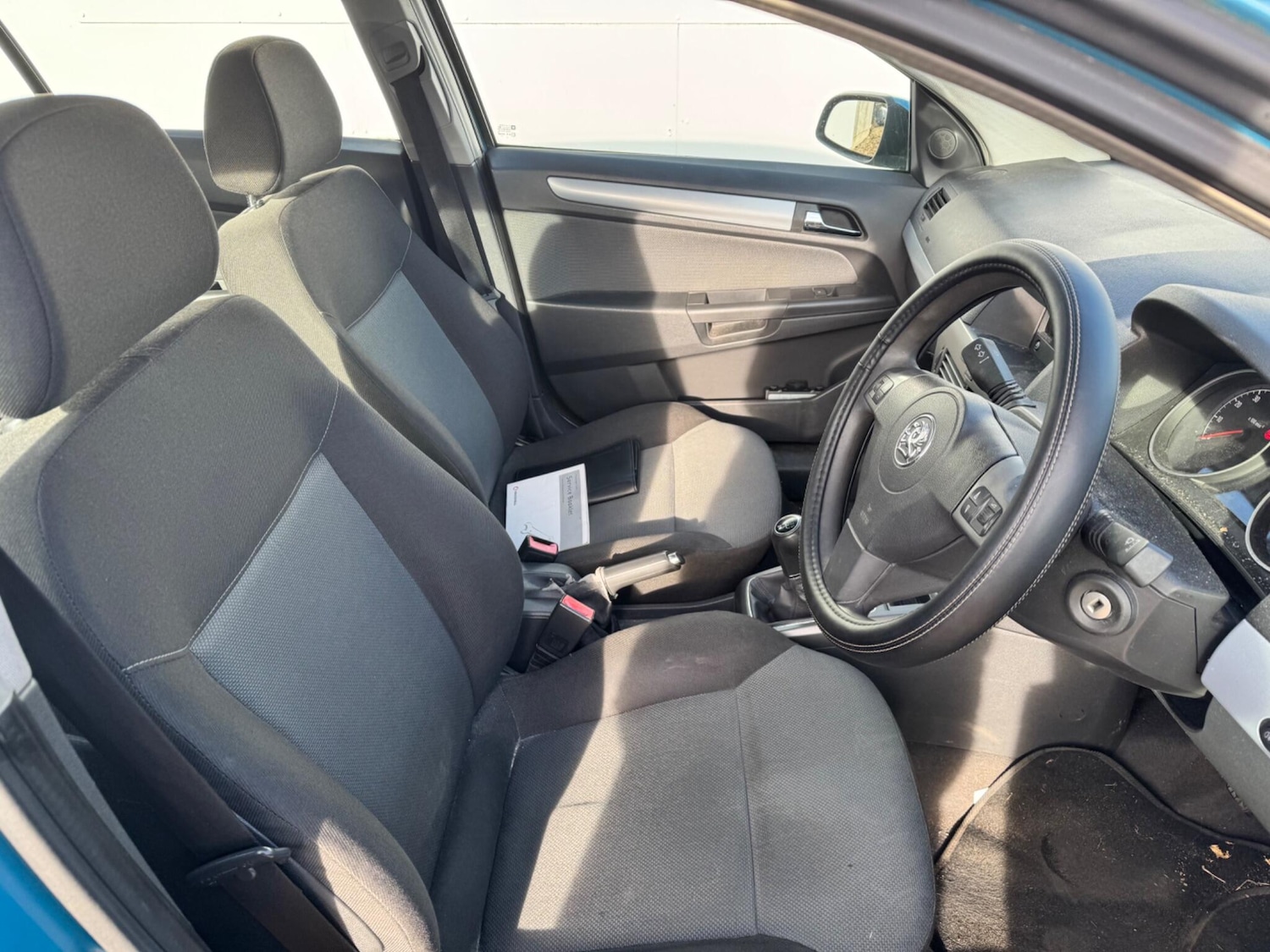 Used Vauxhall Astra 2004 for sale - 77387363: Photo 5