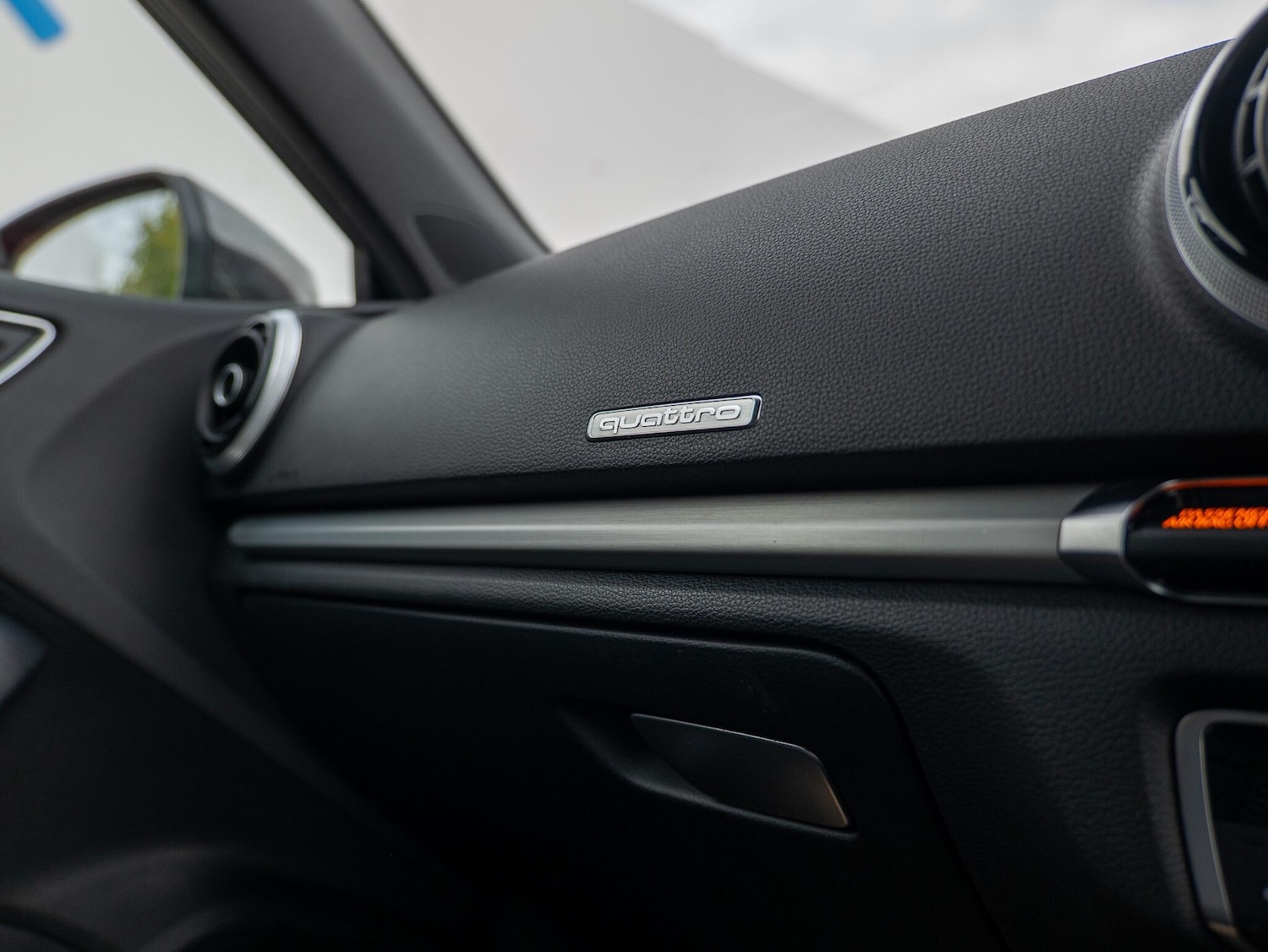Used Audi S3 2015 for sale - 75782283: Photo 25