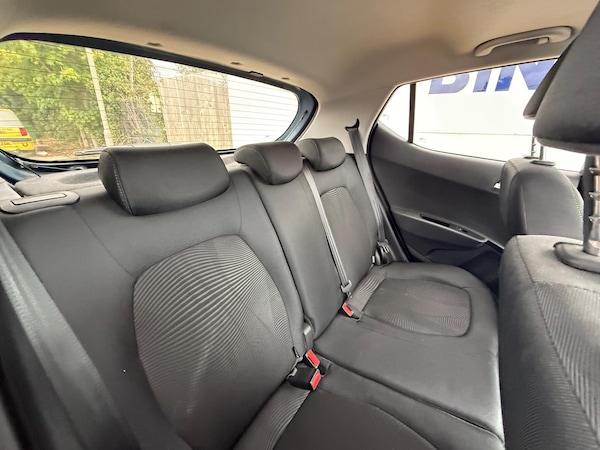 Used Hyundai i10 2018 for sale - 75729125: Photo 19