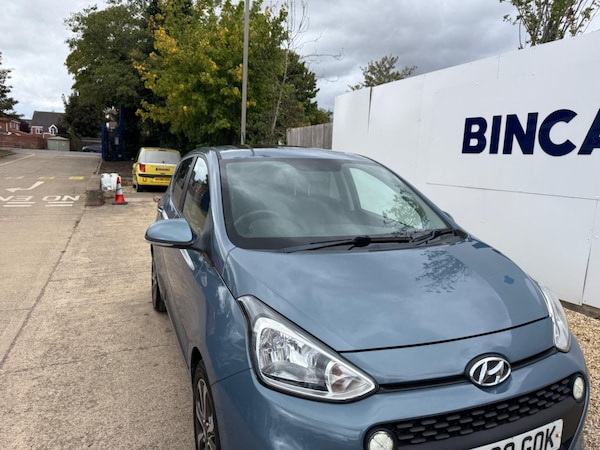Used Hyundai i10 2018 for sale - 75729125: Photo 2