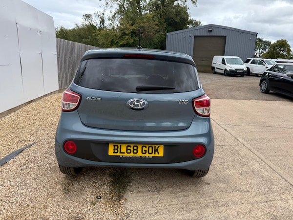 Used Hyundai i10 2018 for sale - 75729125: Photo 9