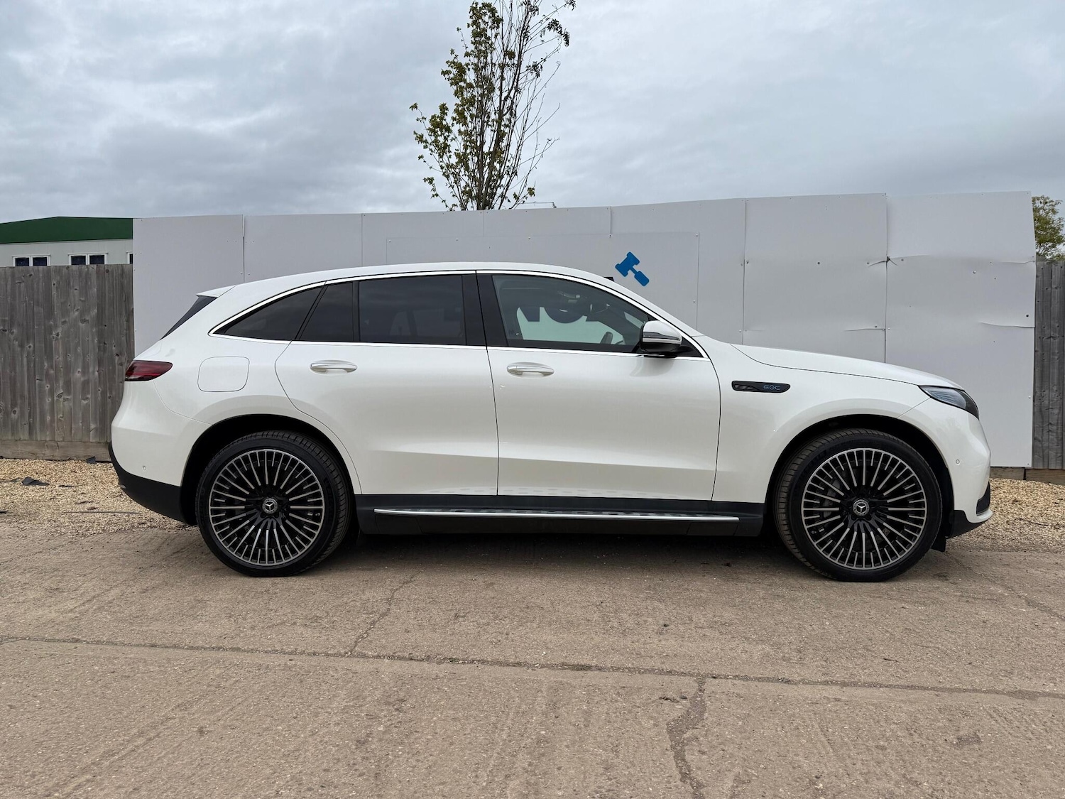 Used Mercedes-Benz EQC 2021 for sale - 76294431: Photo 5