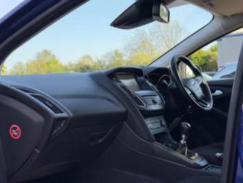 Used Ford Focus 2015 for sale - 74509220: Photo