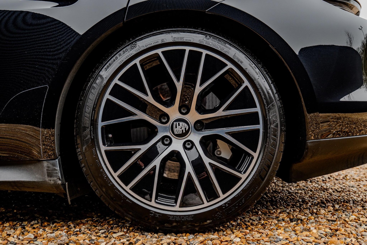 Used Porsche Taycan 2020 for sale - 77441068: Photo 16