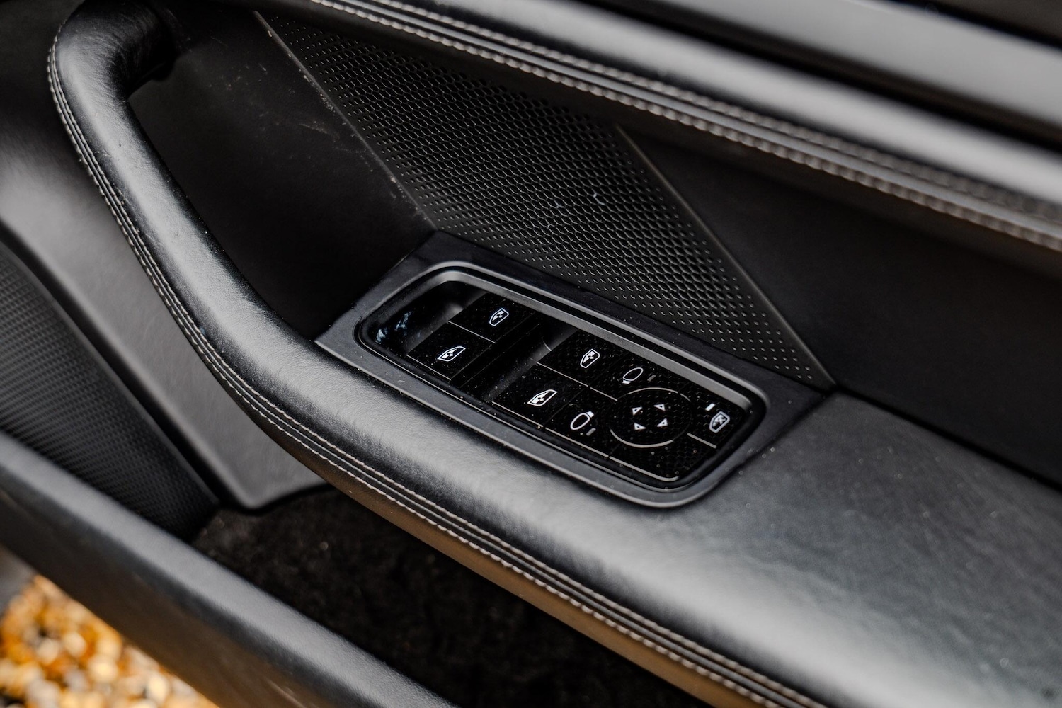 Used Porsche Taycan 2020 for sale - 77441068: Photo 21