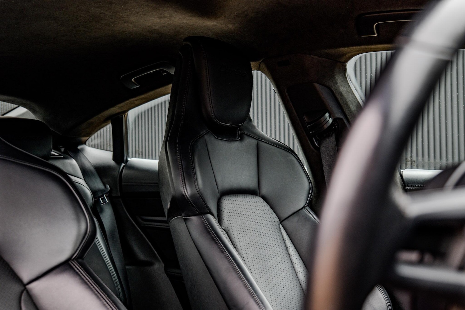 Used Porsche Taycan 2020 for sale - 77441068: Photo 24