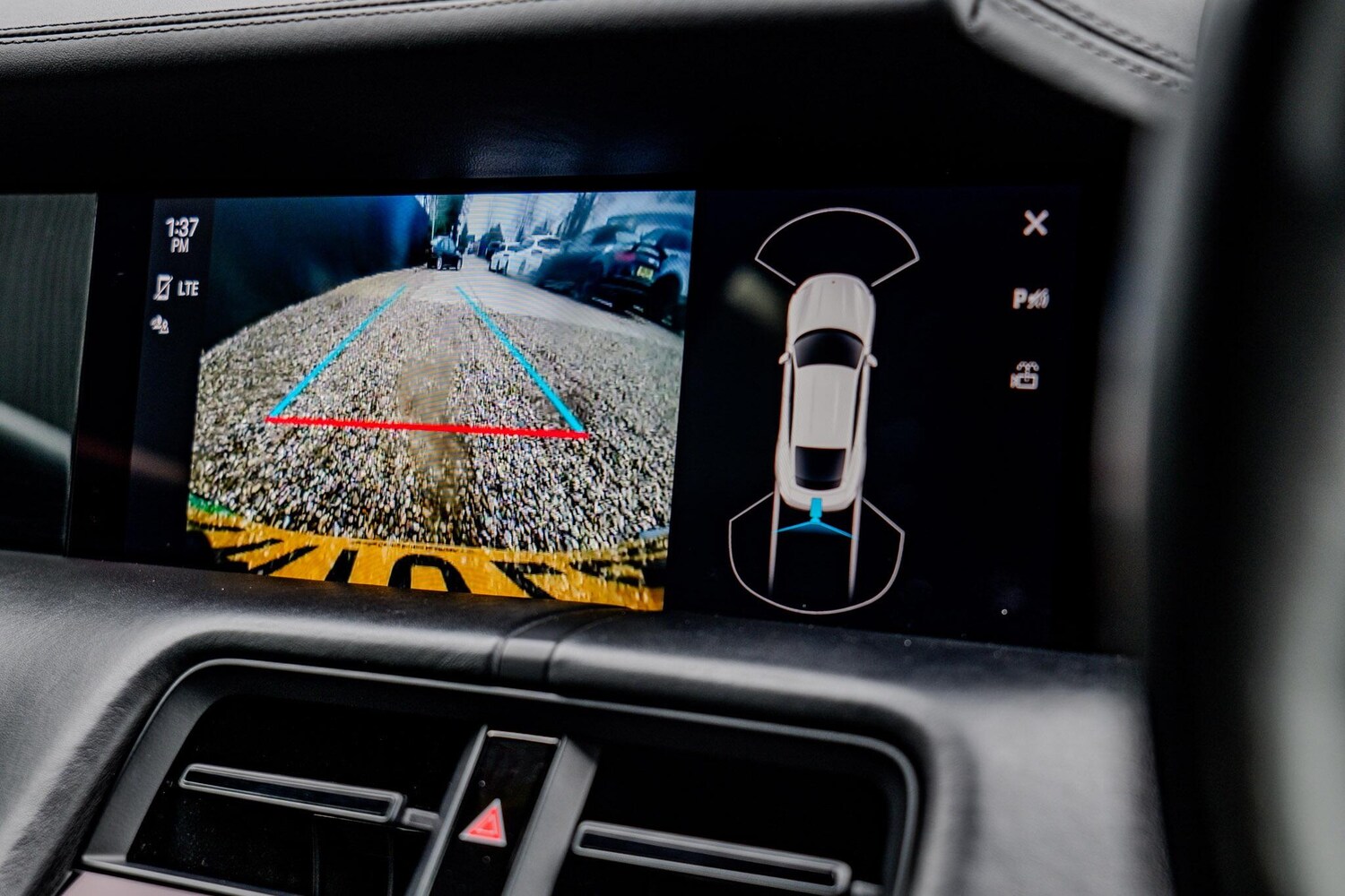 Used Porsche Taycan 2020 for sale - 77441068: Photo 40