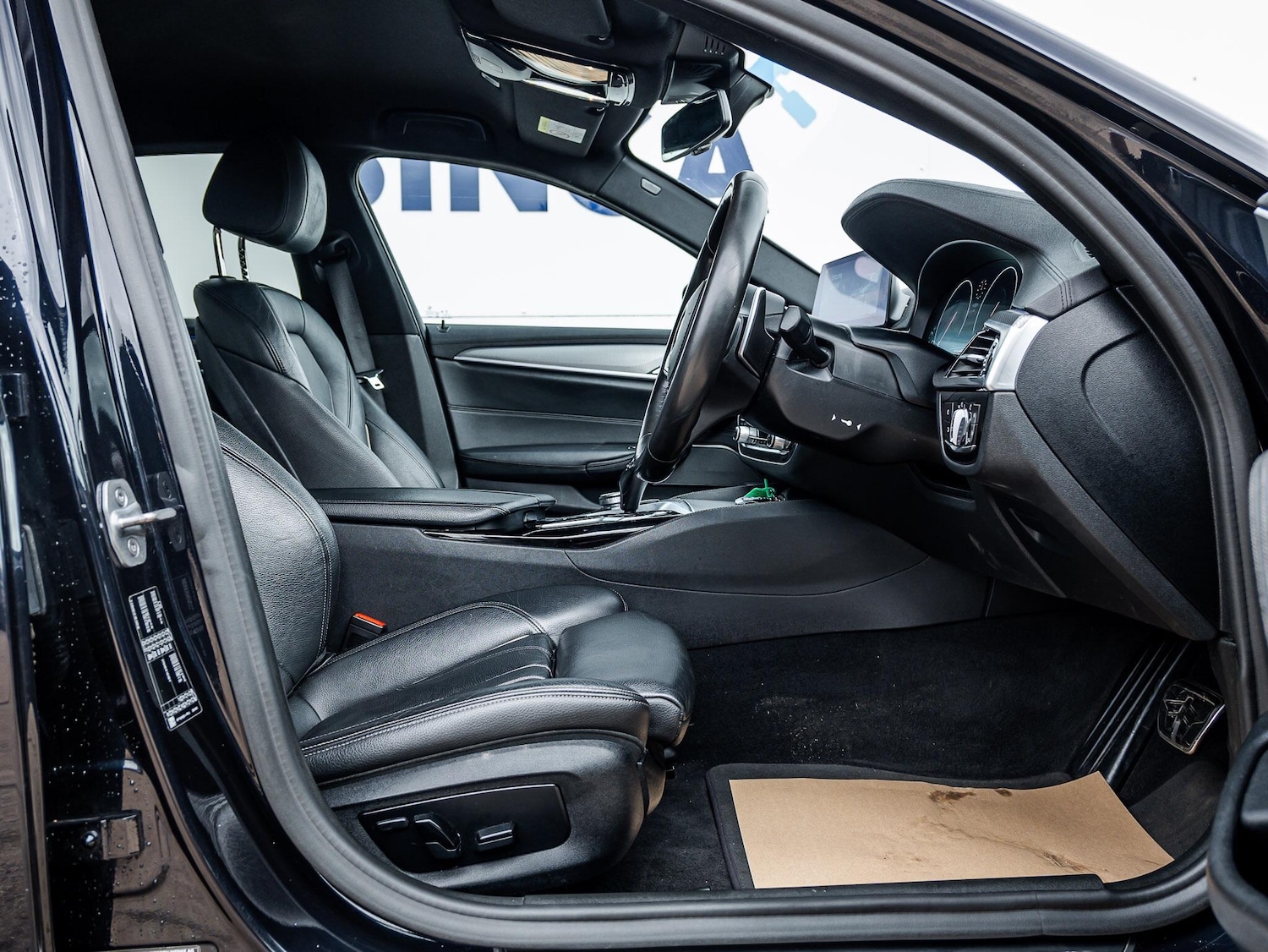 Used BMW 5 Series 2019 for sale - 76317911: Photo 24