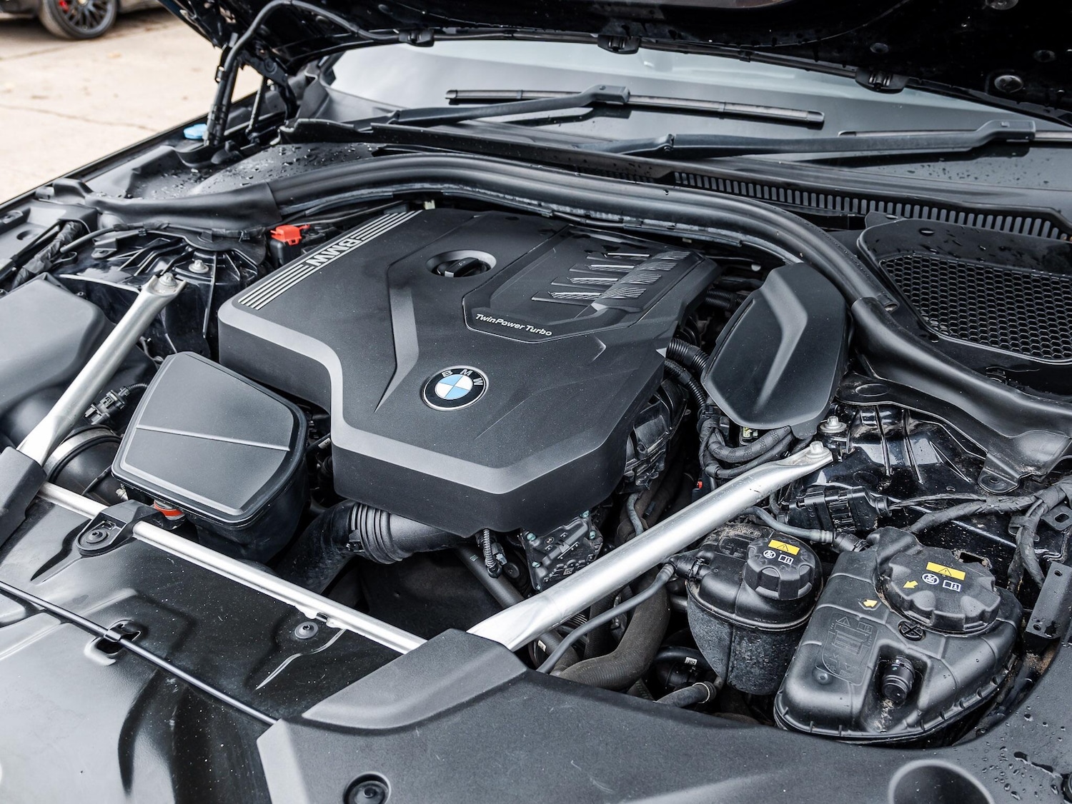 Used BMW 5 Series 2019 for sale - 76317911: Photo 38