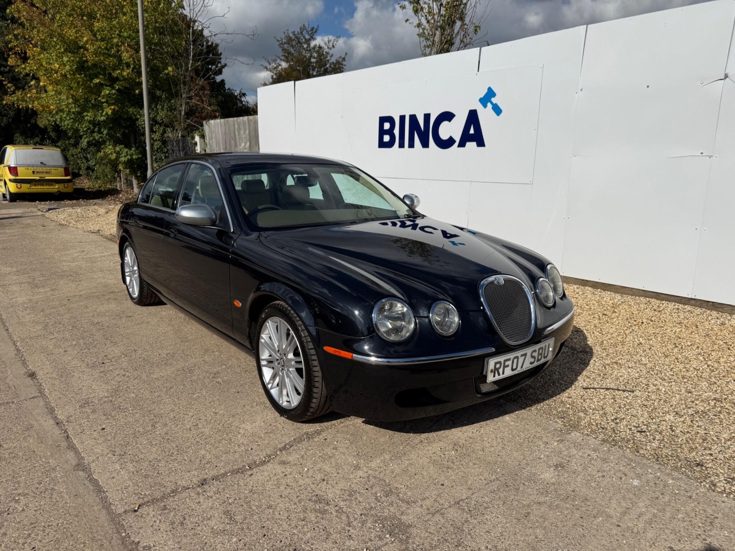Used Jaguar S-Type 2007 for sale - 76042432: Photo 1